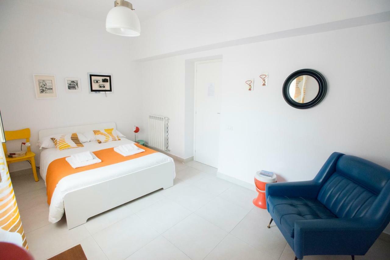 Interno16Holidayhome Napels Buitenkant foto