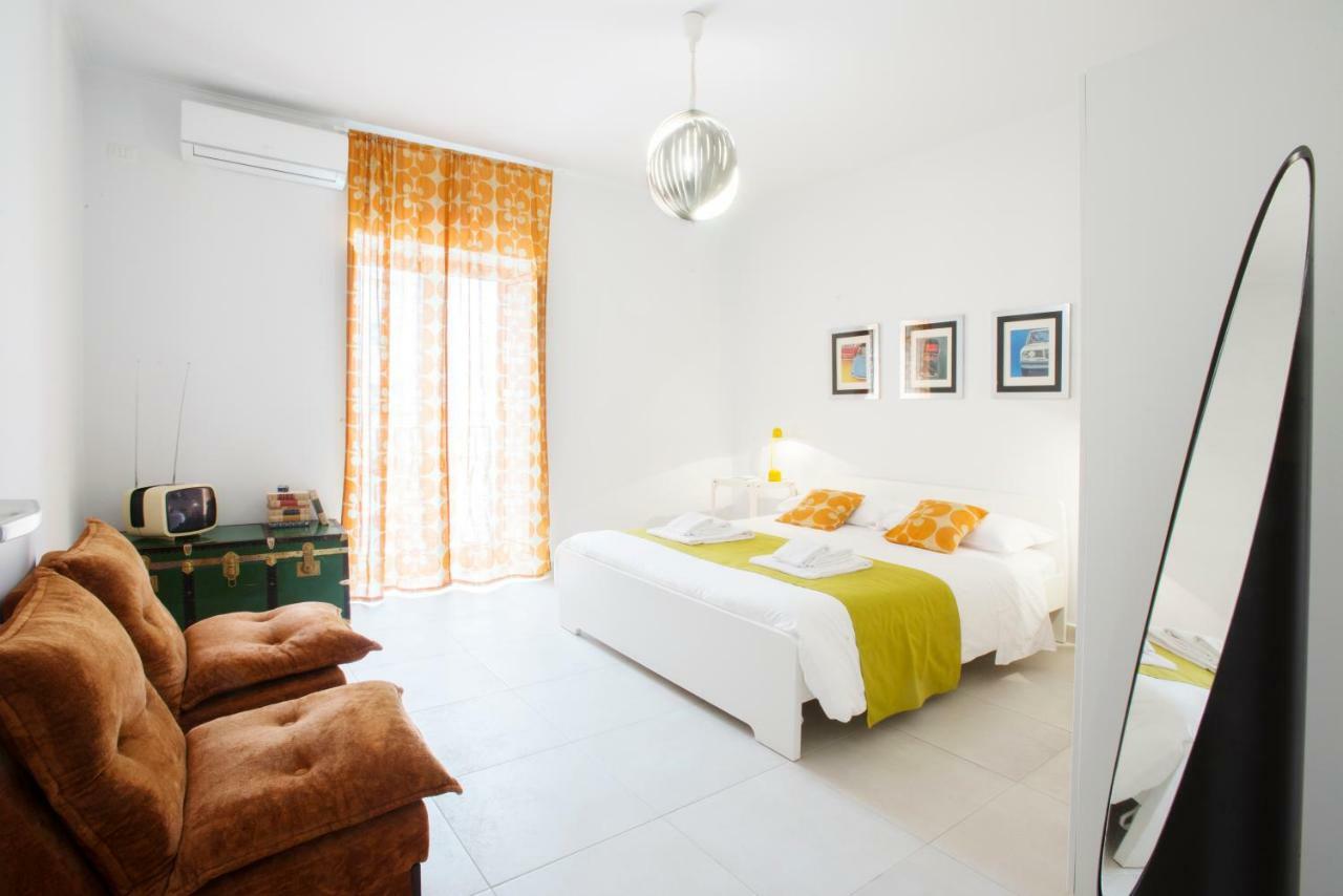 Interno16Holidayhome Napels Buitenkant foto
