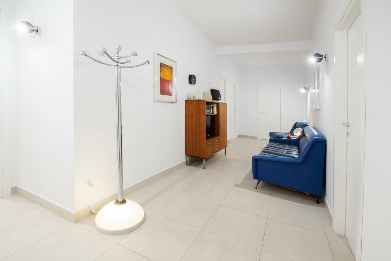Interno16Holidayhome Napels Buitenkant foto